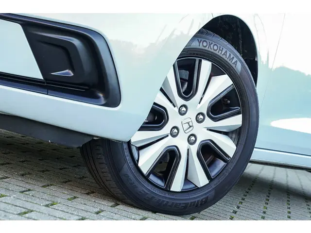 Honda Jazz 1.5i e:HEV ELEGANCE 2022 Hybride Benzine 9