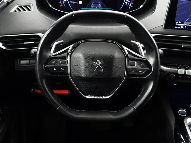 Peugeot 3008 1.2 PureTech GT Line Aut- 2018 Benzine 19