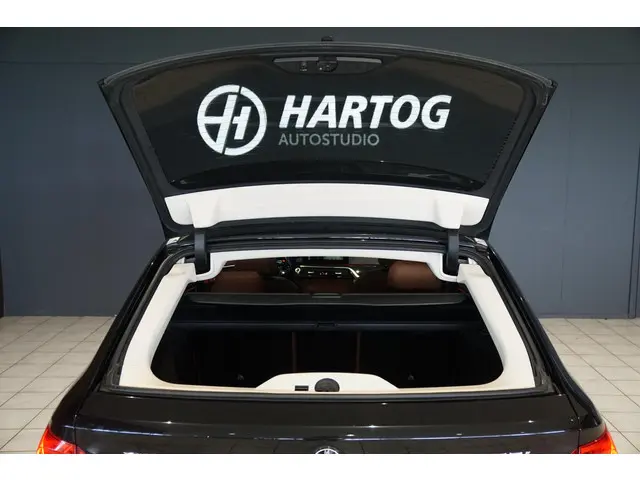 BMW 5 Serie Touring 530i xDrive Executive 2017 Benzine 27