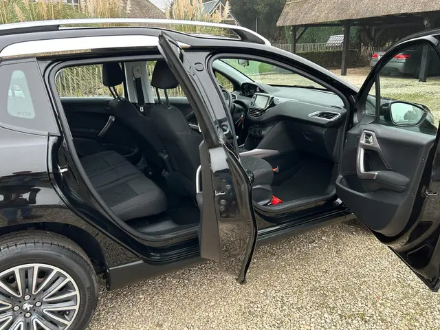 Peugeot 2008 3