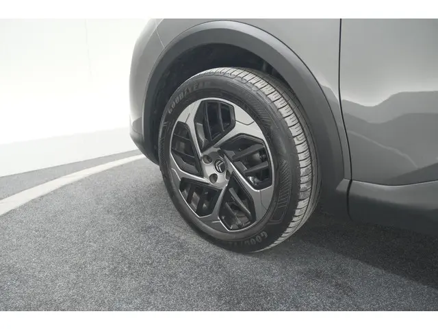 Citroën C4 PureTech 130 Feel Pack 2021 Benzine 19