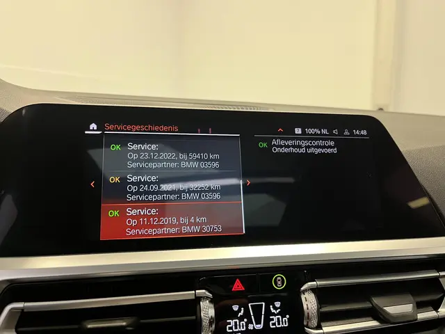 BMW 3 Serie Touring 330i xDrive M-sport 2019 Benzine 28