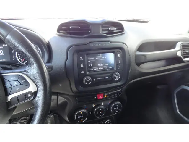 Jeep Renegade 1.4 MultiAir Freedom 2016 Benzine 6