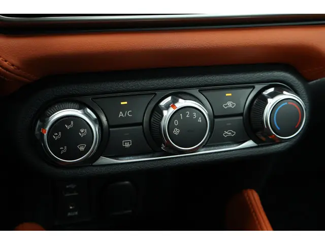 Nissan Micra 1.0L Acenta 2018 Benzine 17