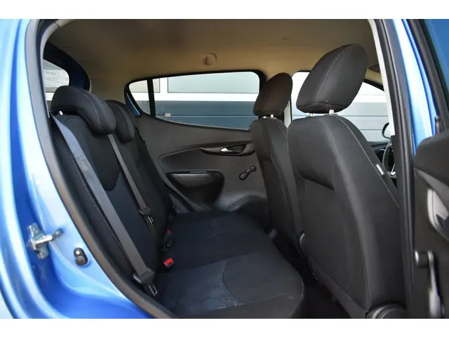 Opel KARL 1.0 Rocks Online Edition 2018 Benzine 13