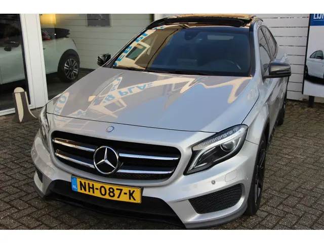 Mercedes-Benz GLA 2