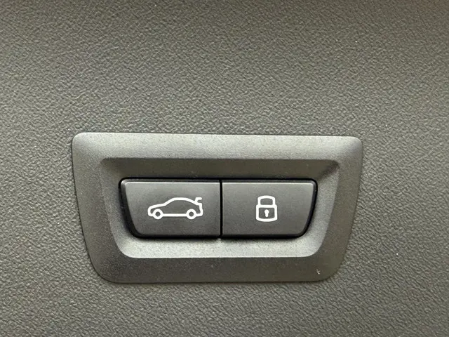 BMW X3 30e xDrive 2025 Hybride Benzine 22