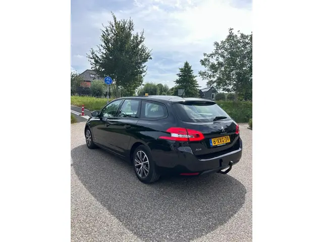 Peugeot 308 SW 1.2 e-THP Blue Lease 2014 Benzine 4