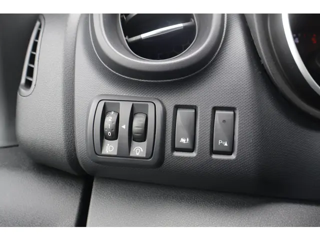 Renault Trafic 2.0 dCi 145pk L2 H1 Automaat 2020 Diesel 33