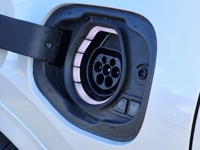 Ford Kuga Vignale 2021 Hybride Benzine 36