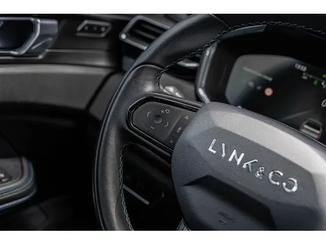 Lynk & Co 01 1.5 2021 Hybride Benzine 25
