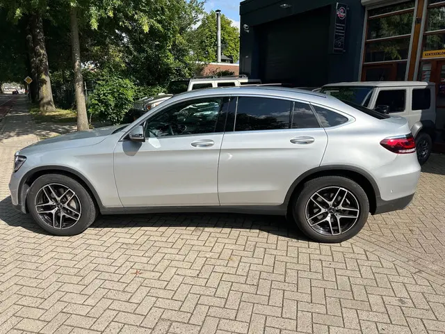 Mercedes-Benz GLC Coupé 200 4MATIC 2019 Hybride Benzine 17