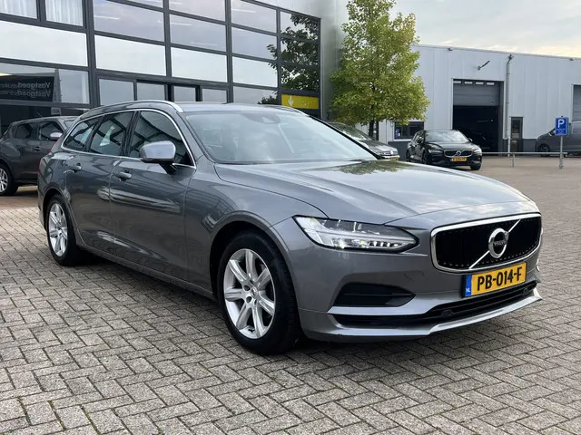 Volvo V90 2.0 D4 190 pk Momentum 2017 Diesel 7