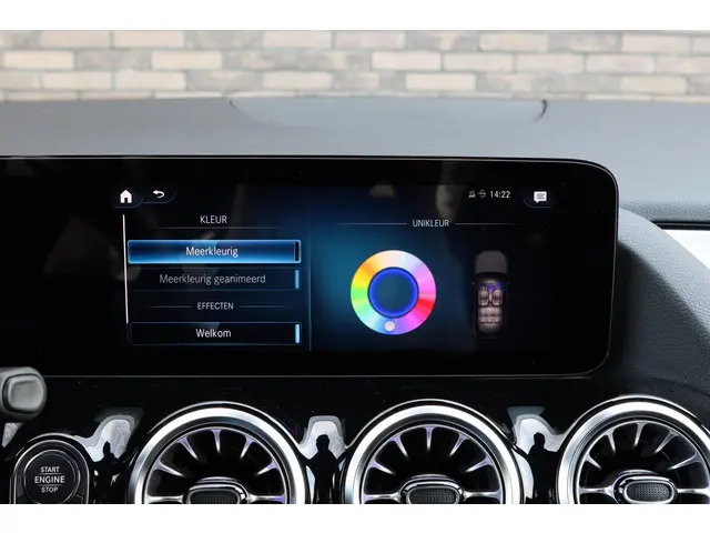 Mercedes-Benz GLA 250 e Style 2022 Hybride Benzine 49