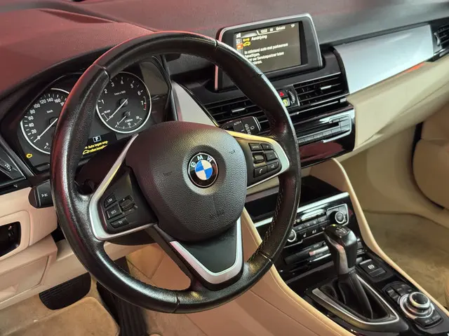 BMW 2 Serie Gran Tourer 218i Sport 2016 Benzine 3