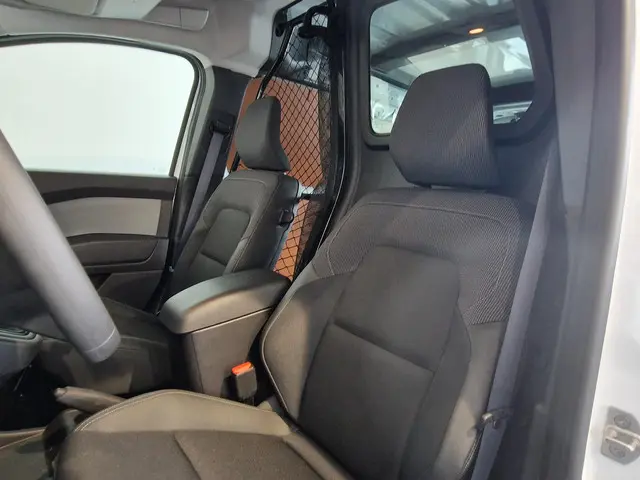 Renault Kangoo 1.5 Blue dCi 95 Comfort L1 2024 Diesel 7