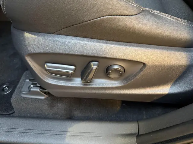 Toyota bZ4X Dynamic 71 kWh automaat 2025 Elektrisch 13