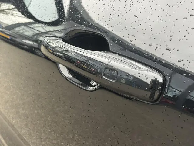 Volvo XC60 2.0 B4 R-Design 2021 Benzine 19