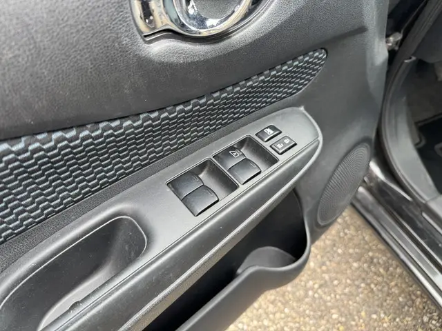 Nissan Note 1.2 Connect Edition 2014 Benzine 32