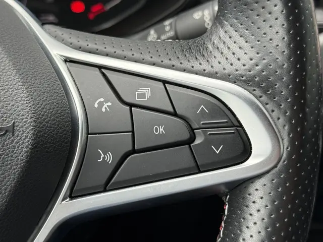 Renault Arkana 1.6 E-Tech Hybrid R.S. Line 2022 Benzine 41