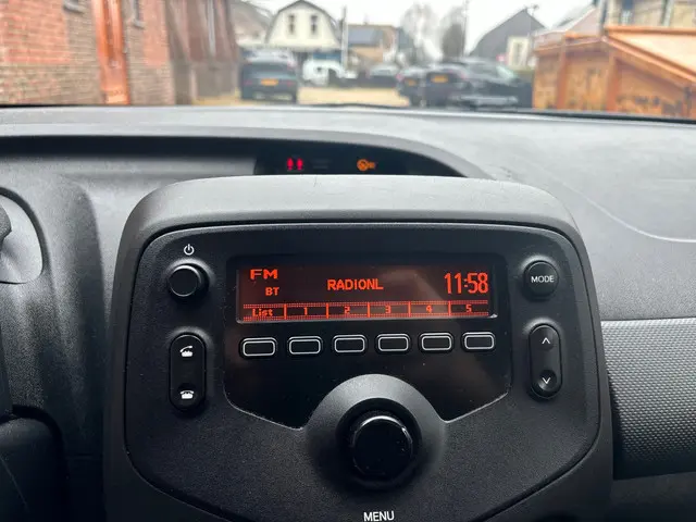 Toyota Aygo 1.0 VVT-i x-fun 2017 Benzine 11