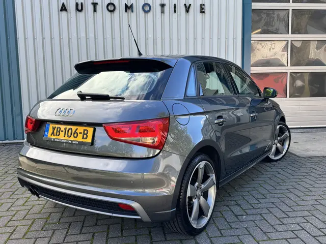 Audi A1 Sportback 1.4 TFSI S-Line 185PK / 2014 Benzine 4