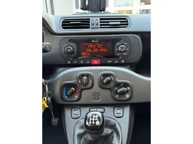 Fiat Panda 1.2 City Cross 2019 Benzine 13