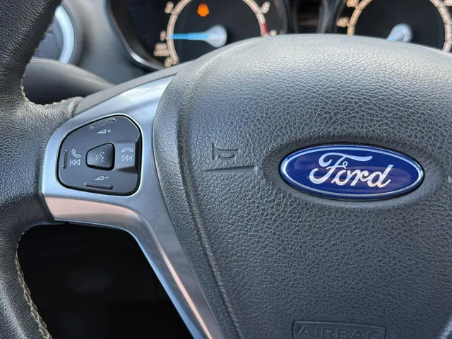 Ford Fiesta 1.0 EcoBoost Titanium 2016 Benzine 17