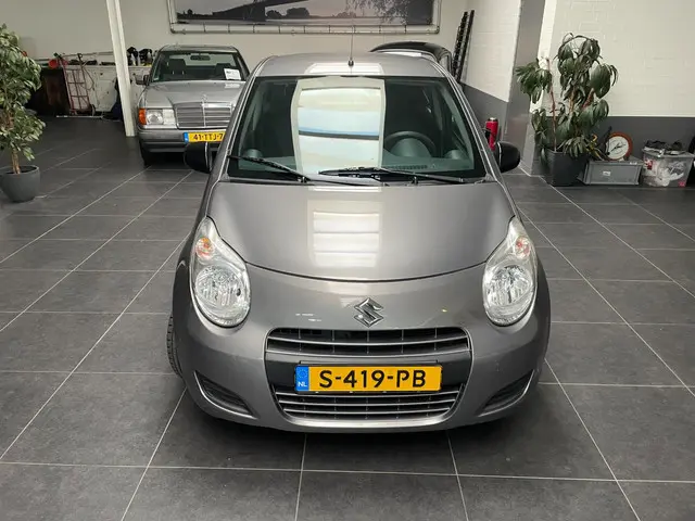 Suzuki Alto 1.0 Exclusive VVT 2014 Benzine 2