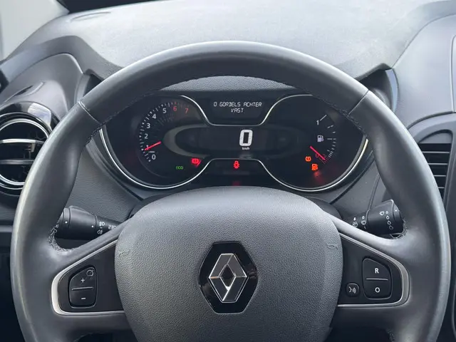 Renault Captur 0.9 TCe Limited 2020 Benzine 26