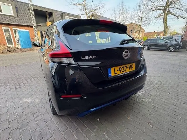 Nissan Leaf Acenta 40 kWh Camera PDC V+A 2018 Elektrisch 2