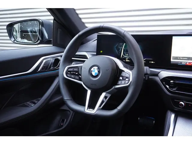 BMW i4 eDrive35 2025 Elektrisch 24