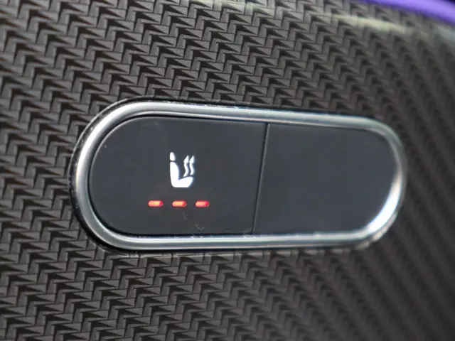 Mercedes-Benz GLB 200 AMG line 2020 Benzine 16