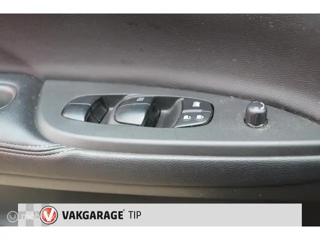 Nissan Pulsar 1.2 DIG-T N-Connecta 2016 Benzine 16