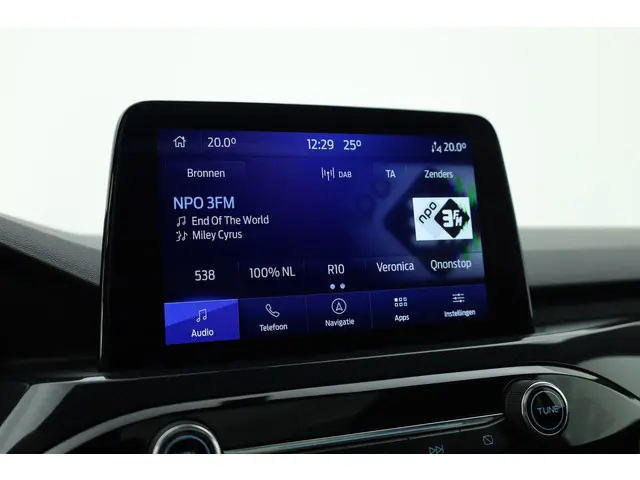 Ford Kuga 2.5 MHEV ST-Line 190pk 2022 Hybride Benzine 15