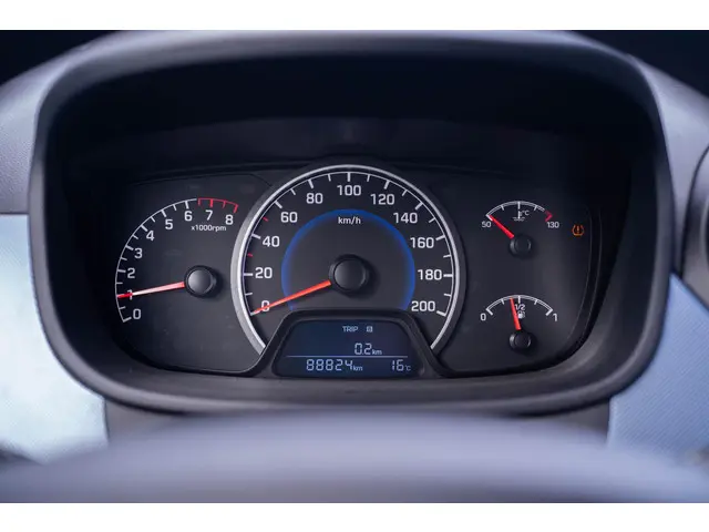 Hyundai i10 1.0i Trend 2018 Benzine 13