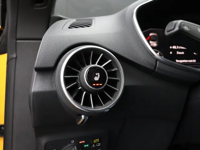 Audi TT Roadster 2.0 TFSI TTS quattro 2018 Benzine 18