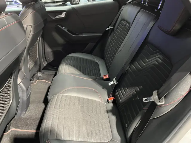 Ford Puma 1.0 EcoBoost Hybrid Titanium 2021 Benzine 29