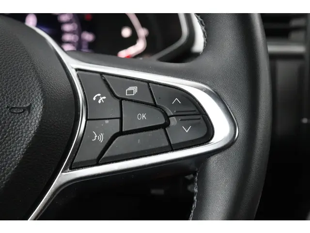 Renault Captur 1.3 TCe 140 Intens 2022 Benzine 21