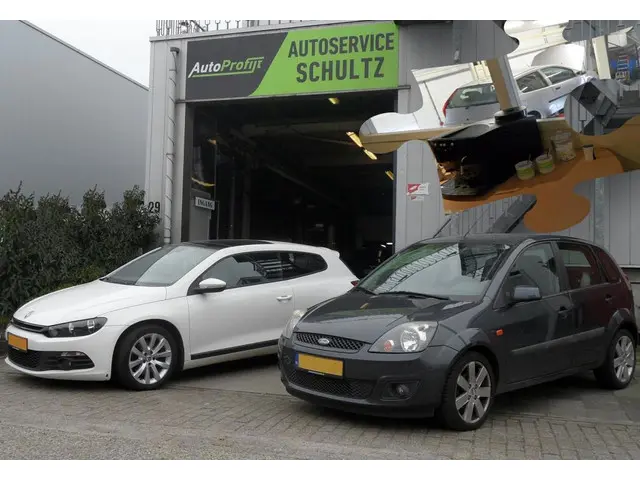 Volkswagen T-Cross 1.0 TSI Life trekhaak 2022 Benzine 26