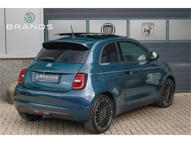 Fiat 500e La Prima 2022 Elektrisch 2