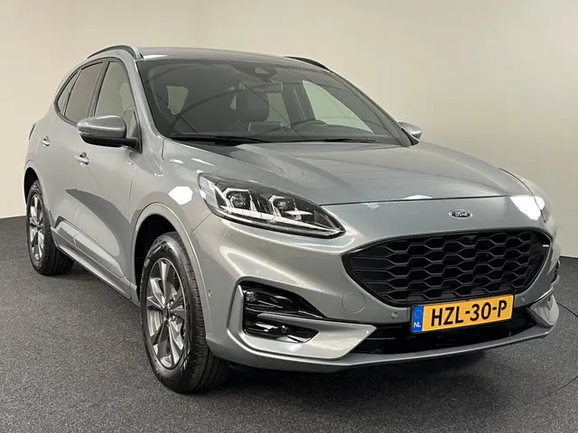 Ford Kuga 2.5 PHEV ST-Line X 2024 Hybride Benzine 2