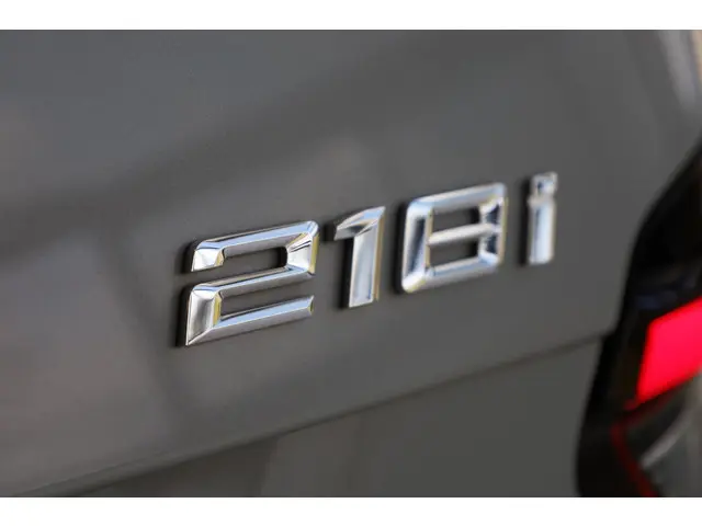 BMW 2 Serie Coupé 218i 2024 Benzine 27