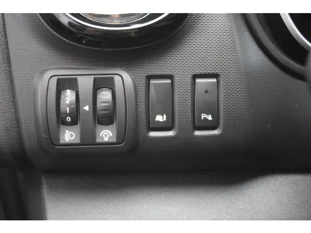 Opel Vivaro 1.6 CDTI L2H1 Sport EcoFlex 2015 Diesel 23