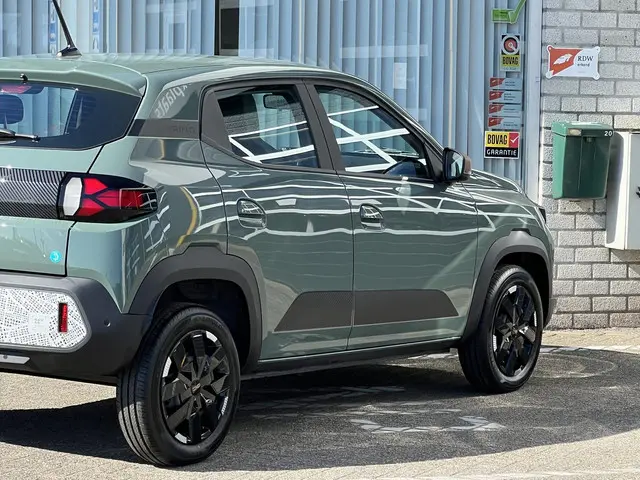 Dacia Spring Extreme 65 27 kWh 2025 Elektrisch 25
