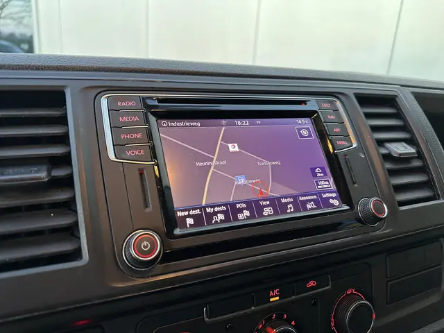 Volkswagen Transporter 2.0 TDI Highline 2019 Diesel 26