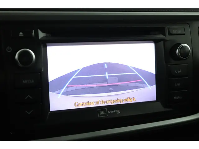 Toyota Auris 1.8 Hybrid Executive 2013 Hybride Benzine 9