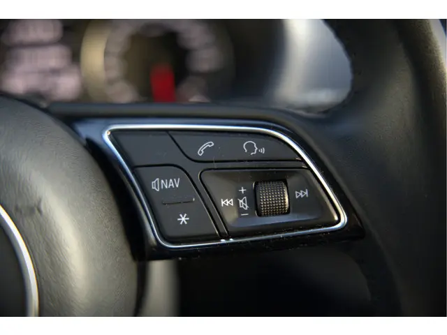 Audi Q2 1.4 TFSI CoD Design Pro Line Plus 2018 Benzine 32