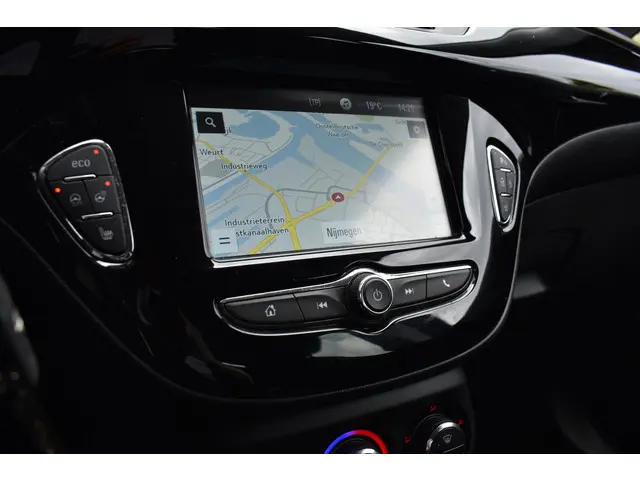 Opel Corsa 1.0 Turbo 120 Jaar Edition 2019 Benzine 32