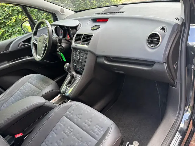 Opel Meriva 1.4 Turbo Cosmo 2012 Benzine 19